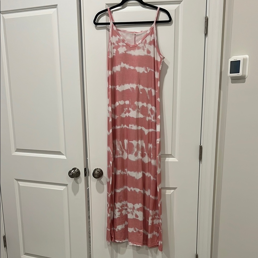 Pink Tie-Dye Maxi Dress